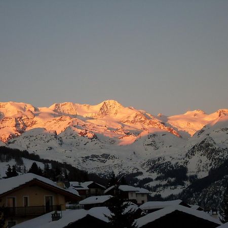 Residence Les Myosotis Champoluc Εξωτερικό φωτογραφία