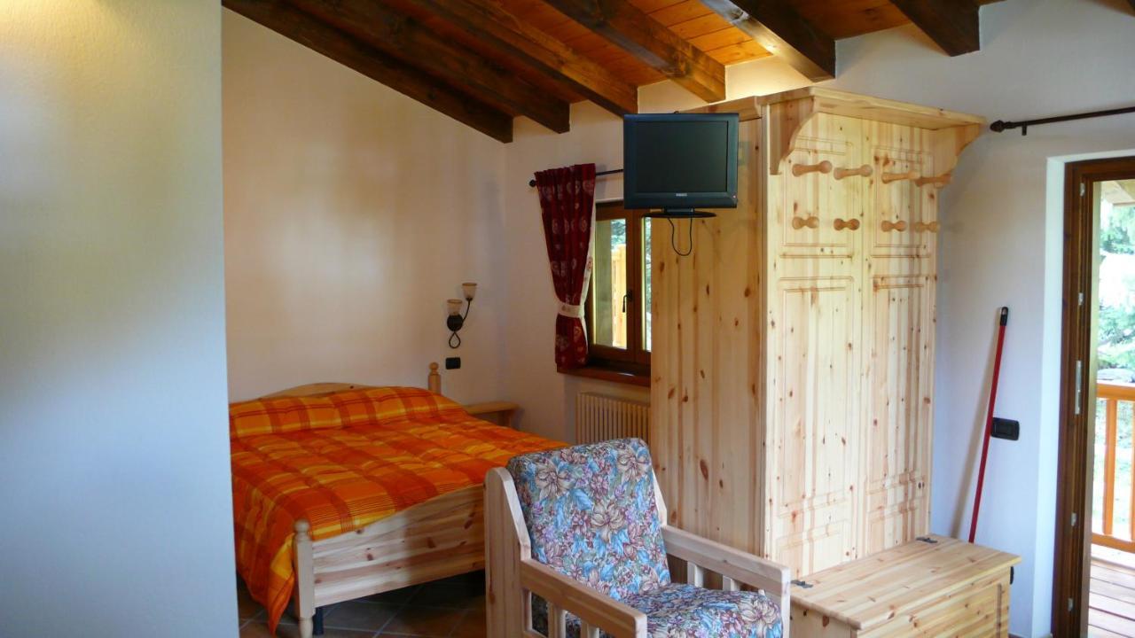 Residence Les Myosotis Champoluc Εξωτερικό φωτογραφία