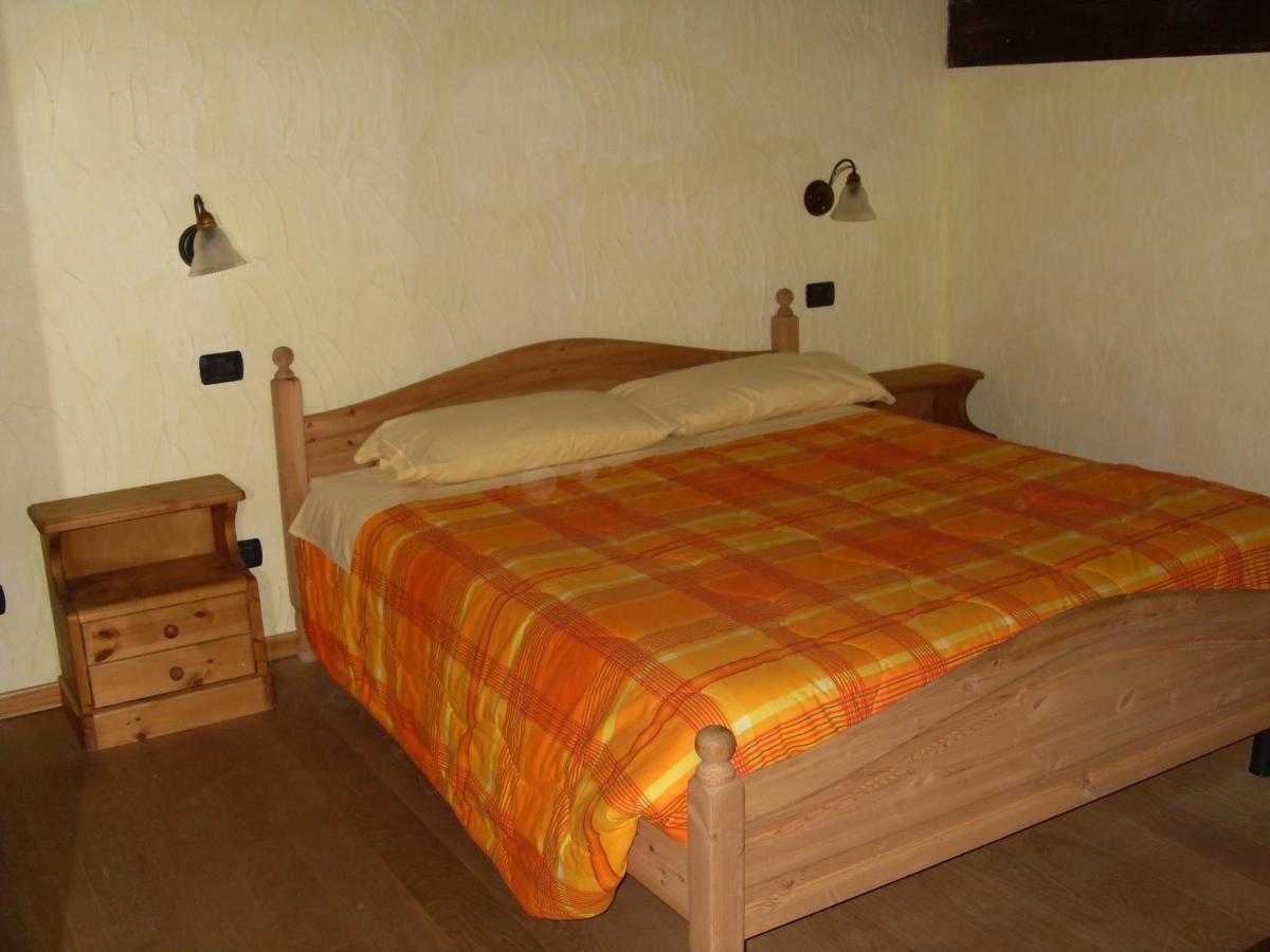 Residence Les Myosotis Champoluc Δωμάτιο φωτογραφία