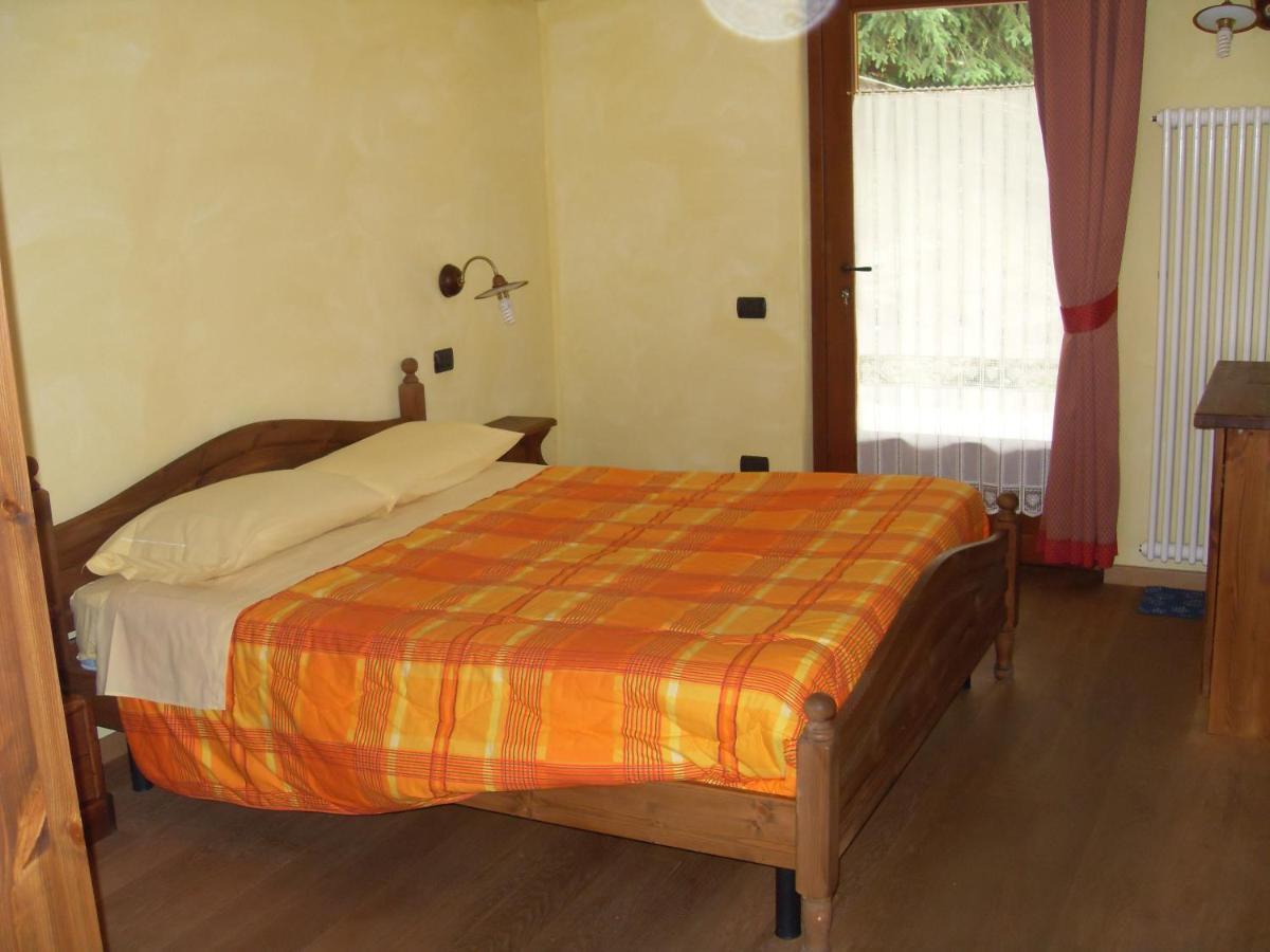 Residence Les Myosotis Champoluc Δωμάτιο φωτογραφία