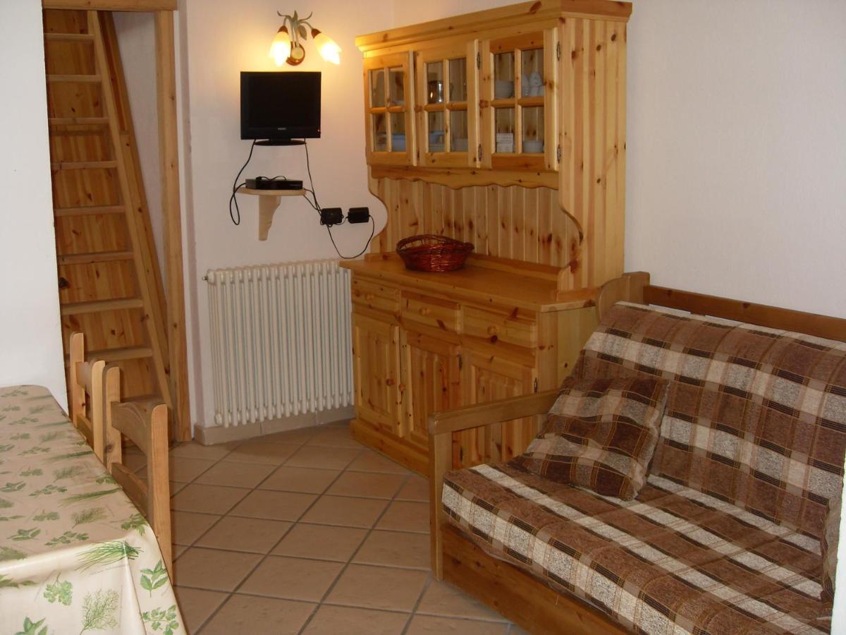 Residence Les Myosotis Champoluc Δωμάτιο φωτογραφία